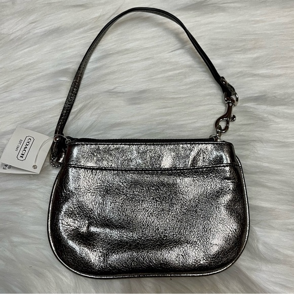 COACH LEATHER PEWTER WRISTLET NWT - Picture 2 of 13